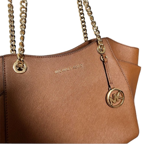 Michael Michael Kors Brown Jet Travel Purse - Picture 4 of 17